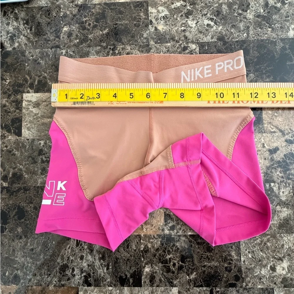 Nike Pro 3” training  Women's Athletic Shorts in Pink and Tan color size small
